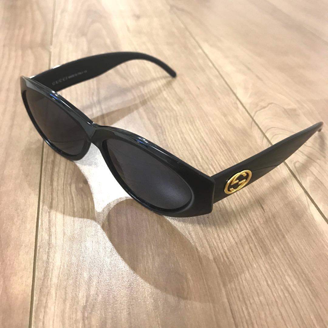 Gucci ブラック サングラス オーバーサイズ