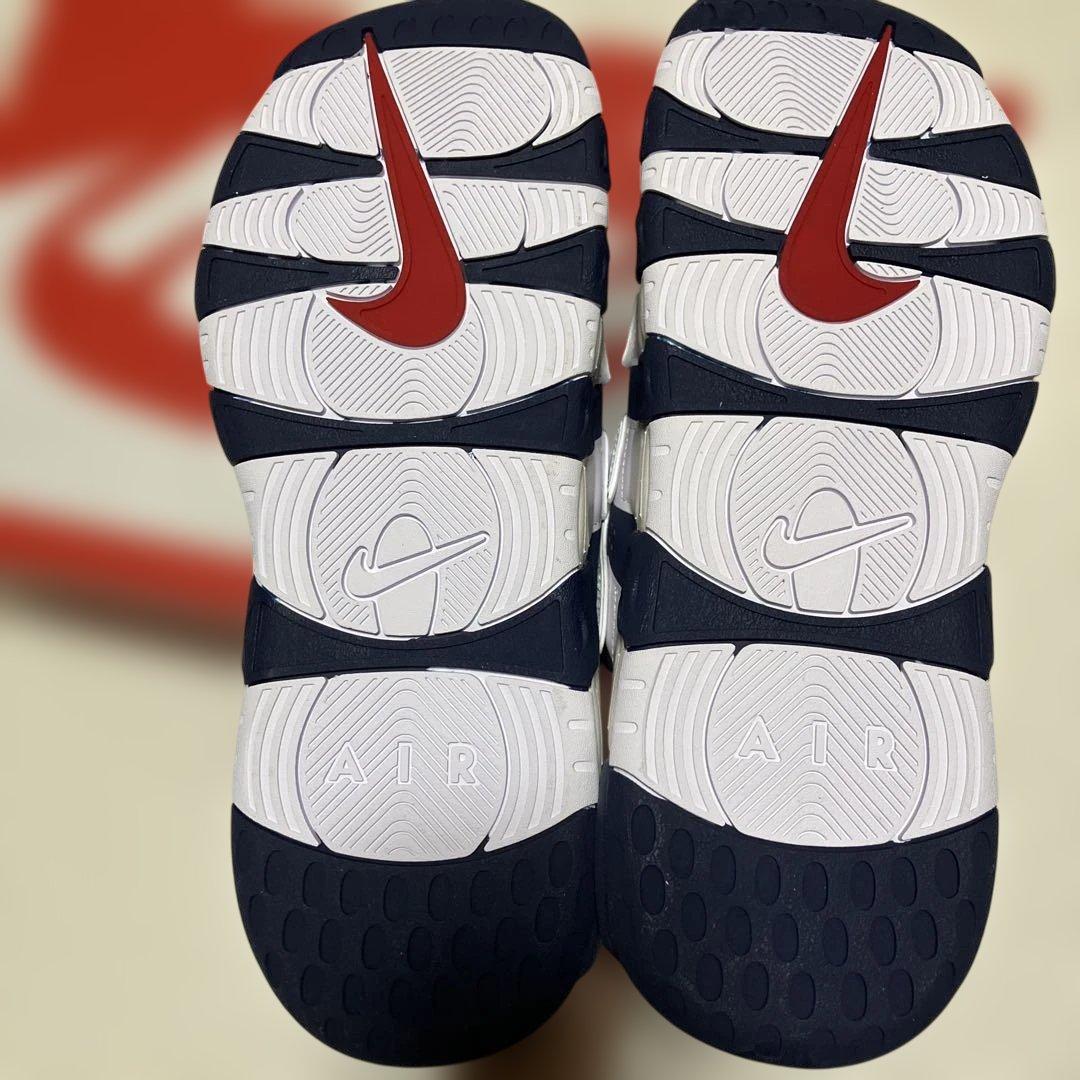 新品未使用☆ナイキ エアモア アップテンポスライド