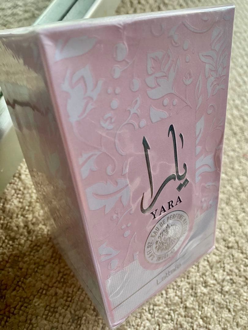 YARA BY LATTAFA 新品、(ドバイの香水)