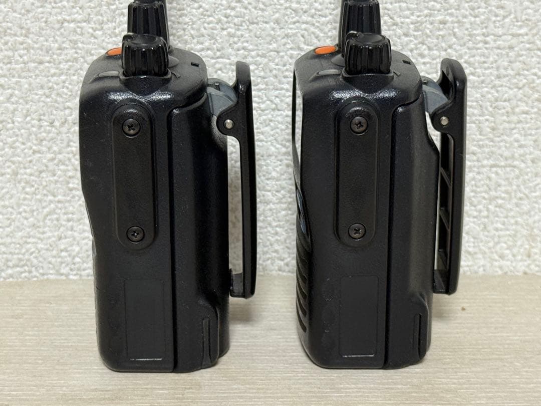 【中古品】デジタルハンディ無線機 VXD450R 2台セット