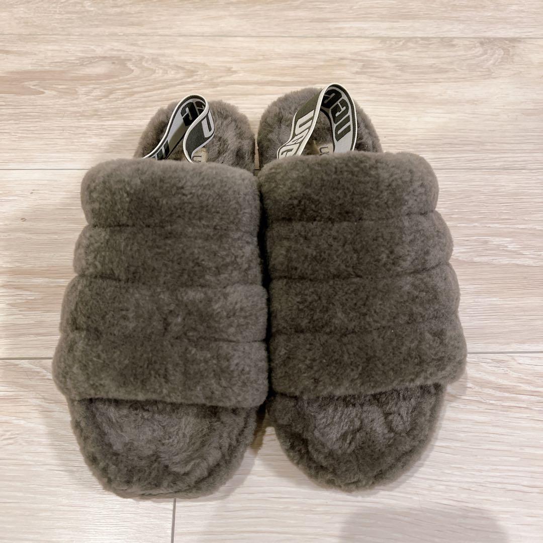 k*6様 UGG ファーサンダル FLUFF YEAH SLIDE 24cm