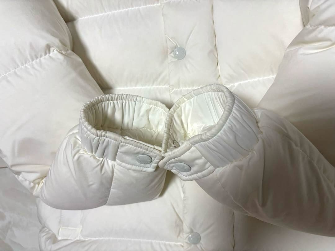 ジャケット・アウター MONCLER VEZERE