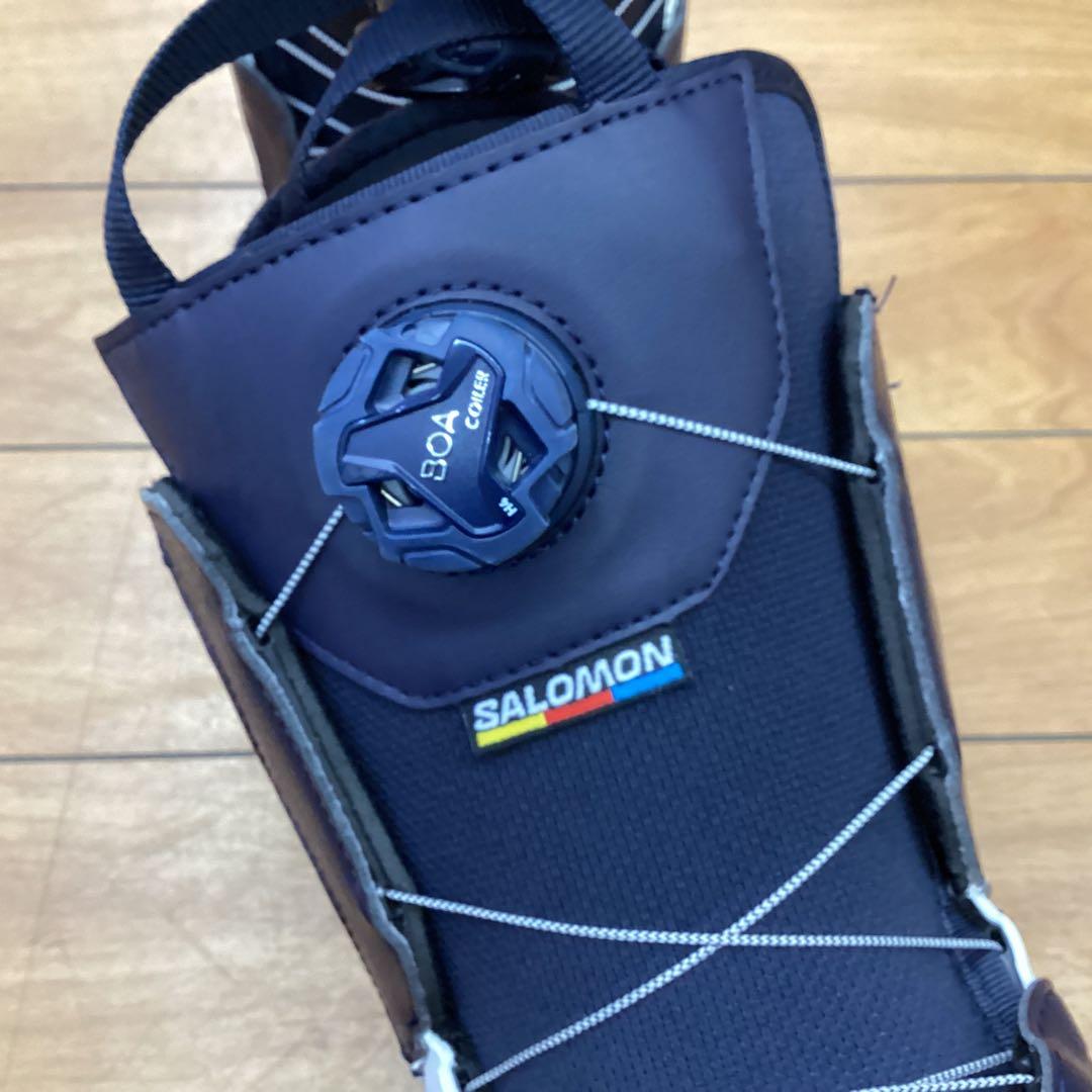 新品　SALOMON スノーボードブーツ　25㎝