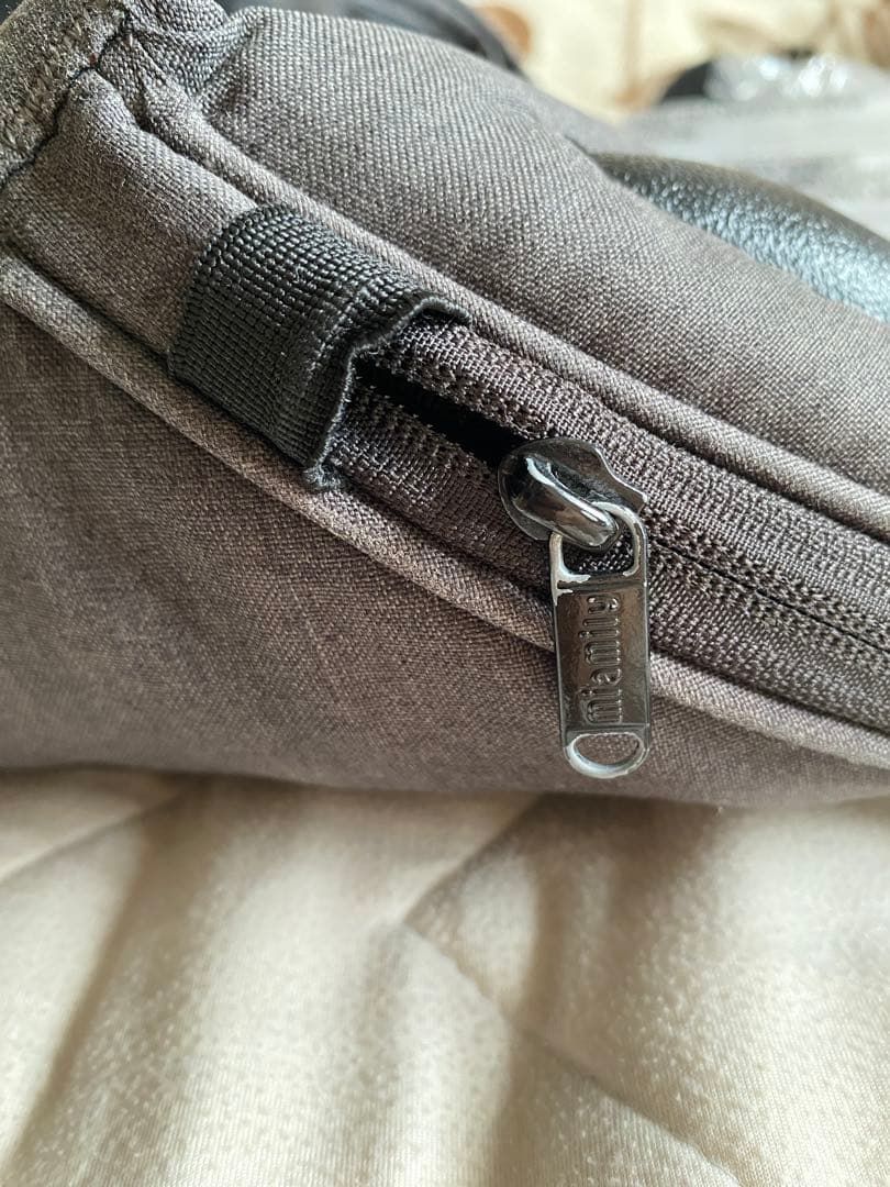 ミアミリー　ヒップスタープラス　抱っこ紐　ヒップシート　ベビーハンガーおまけ