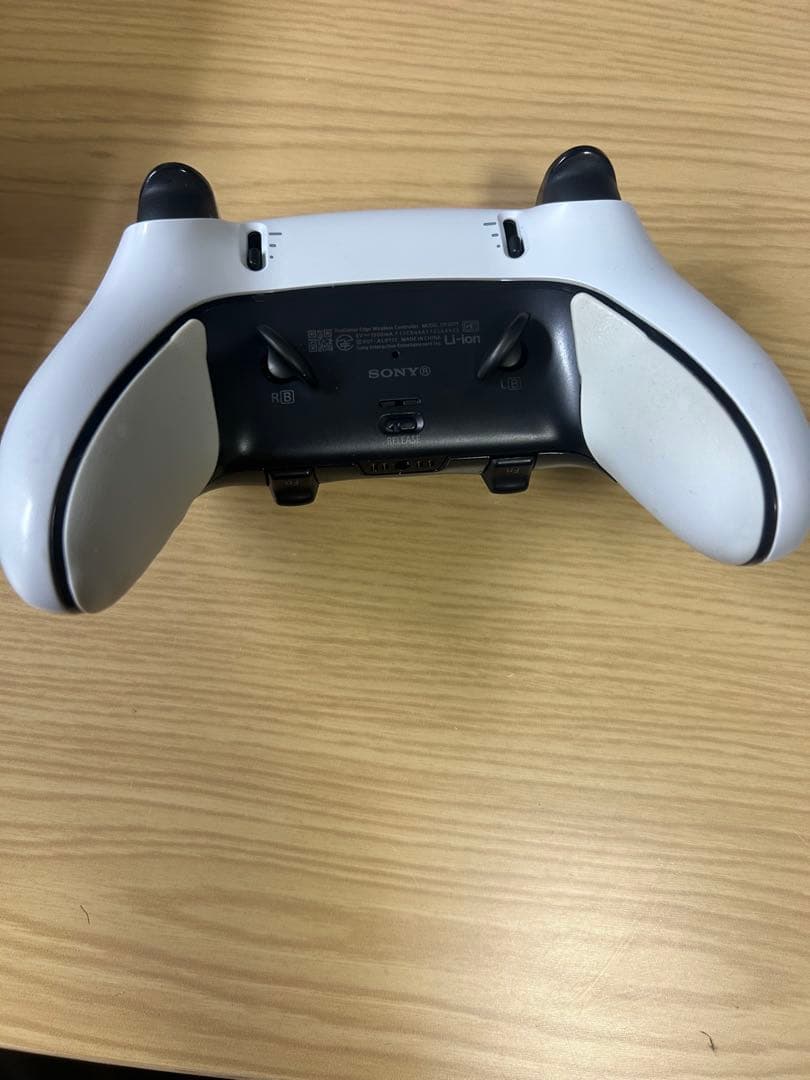 DualSense Edge ワイヤレスコントローラー　付属品全て揃っています