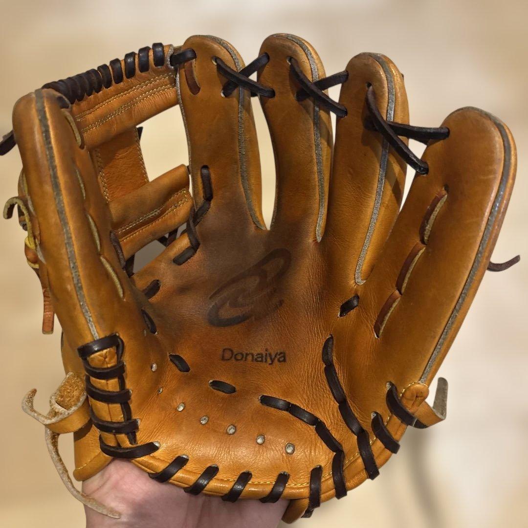 ドナイヤ 軟式グローブ