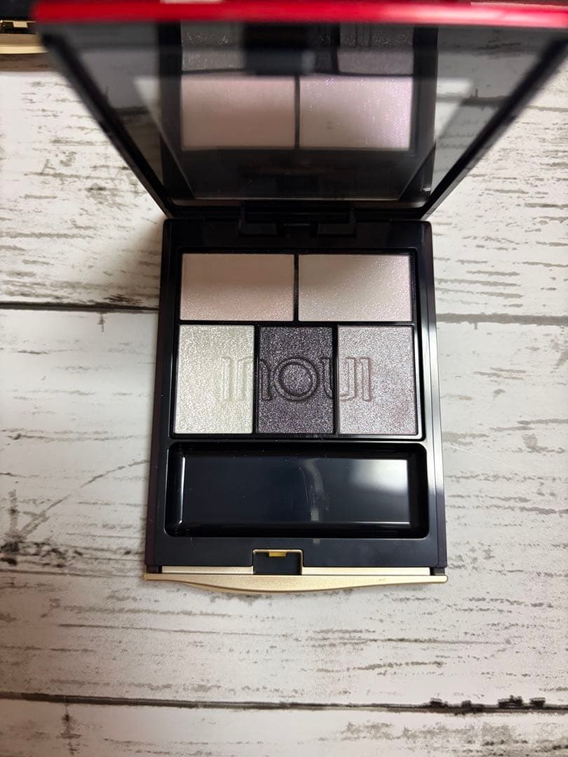 inoni /インウイ　アイシャドウパレット 4個セット