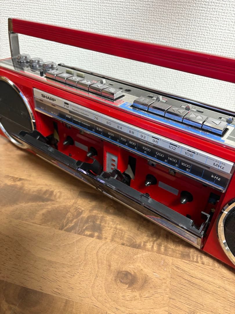 ✨正常作動✨SHARP QT77レッド ラジカセ カセットプレーヤー