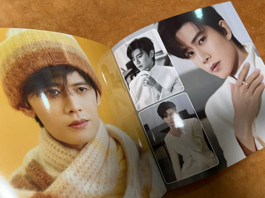 2023(二)アレン・レン（任嘉倫）個人写真集　正方形32p ALLEN写真集