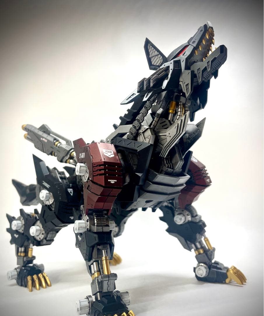 HMM RZ-053 ケーニッヒウルフ　アーバイン配色　全塗装　完成品