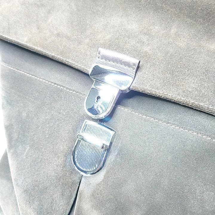 【美品】ZANELLATO ヘルメットバッグ ダレスバッグ 縦型 スエード 鍵付