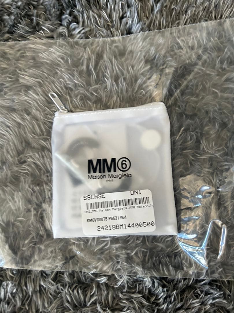 MM6 Maison Margiela ナンバーズ ロゴ フープ ピアス