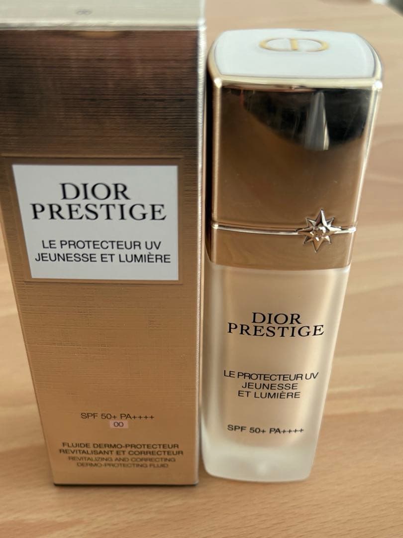 Dior ファンデーション　プレステージ　ホワイトルプロテクターBB00