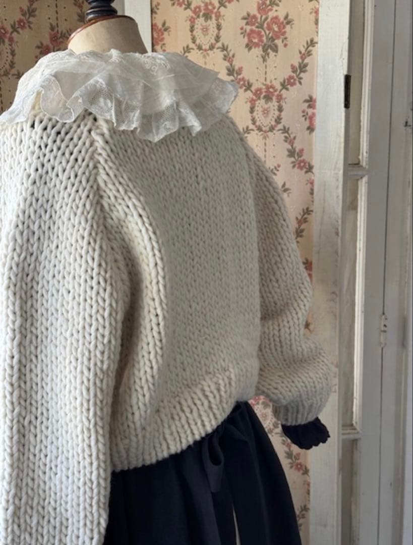 新品　フランスアンティークDifferenceディフェランス 手編みカーディガン