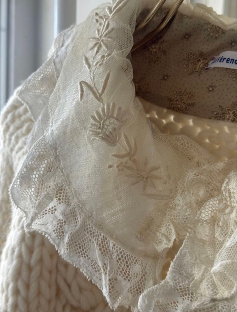 新品　フランスアンティークDifferenceディフェランス 手編みカーディガン