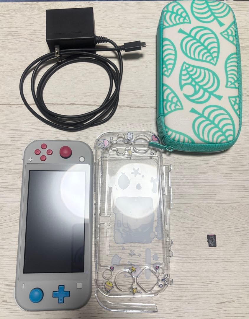 Nintendo Switch Lite 充電器・ケース・SDカード付
