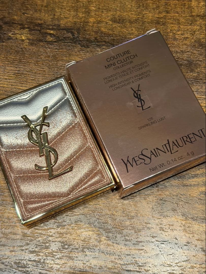 イヴ・サンローラン　クチュールミニクラッチ126 スパークリングラスト