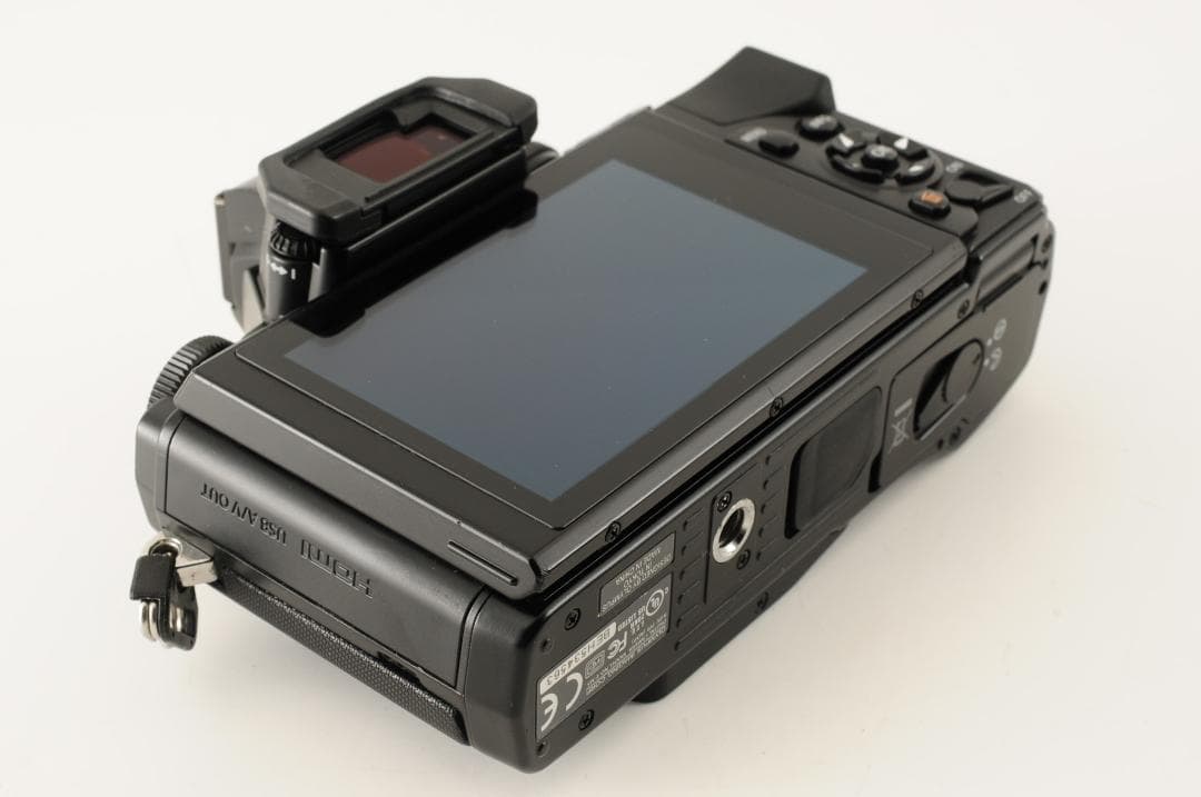 【美品】オリンパス OLYMPUS OM-D E-M5 ミラーレス一眼レフカメラ