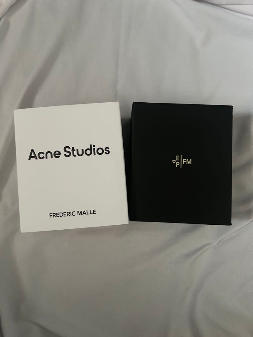 Acne Studios FREDERIC MALLE オードパルファム