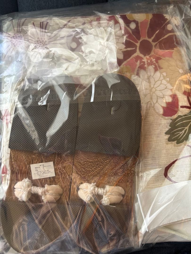 dita 京緋色の古典菊