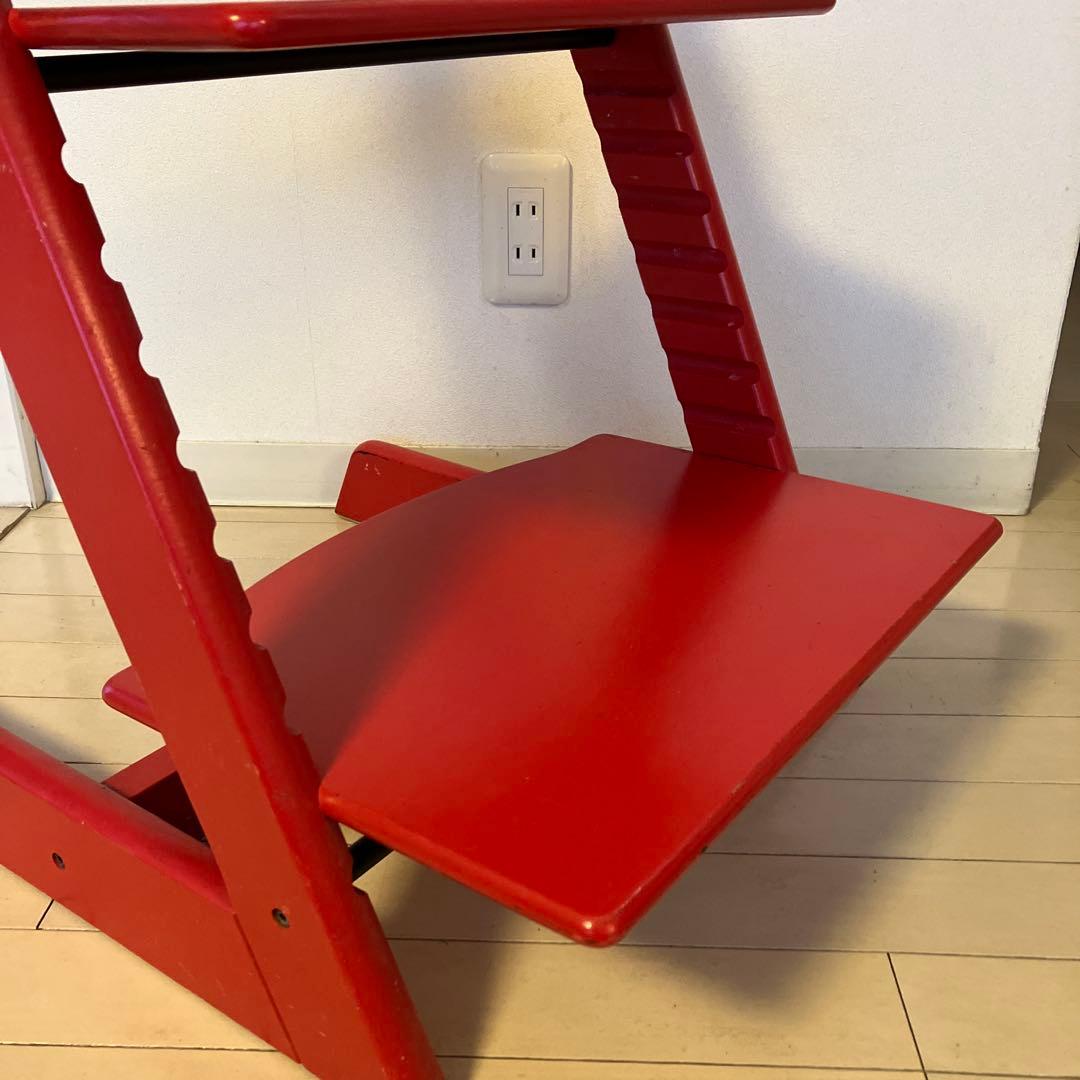 STOKKEのベビーチェア「トリップトラップ」