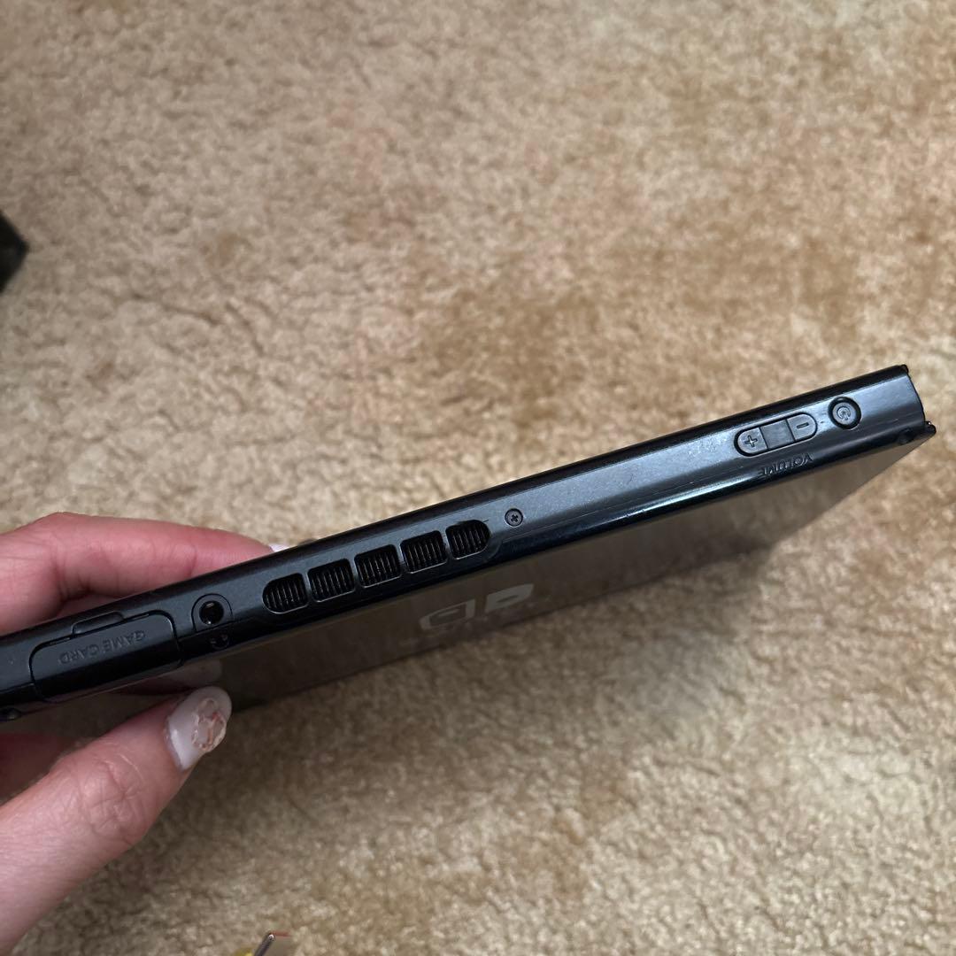 格安　ニンテンドースイッチ本体　Nintendo switch動作確認済み