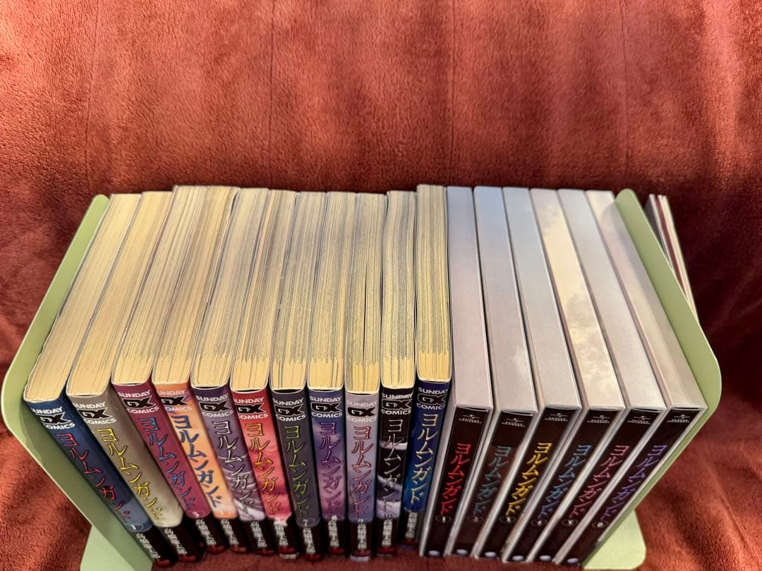 ヨルムンガンド✨コミック全巻 & Blu-ray1〜6セット♪ 高橋慶太郎