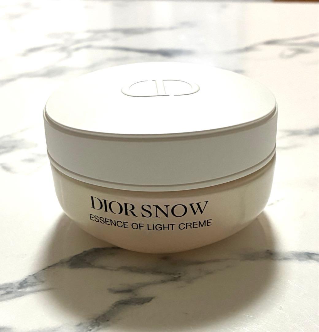 Dior ディオール スノー エッセンス オブ ライト クリーム