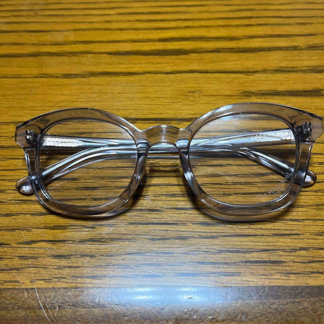 クリアラウンドメガネ