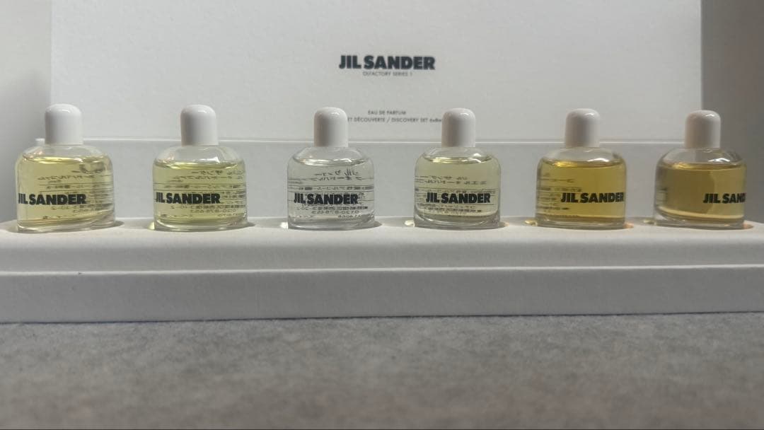 JIL SANDER ユニセックス香水セット 6本入り　ミニチュアコレクション