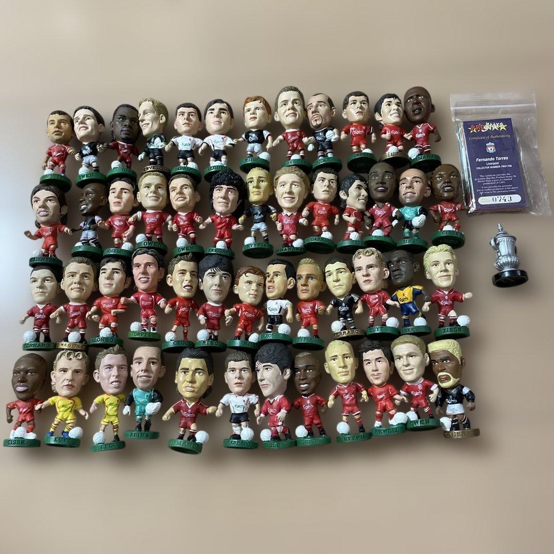 コリンシアン　リバプール サッカー選手 フィギュア 50体セット