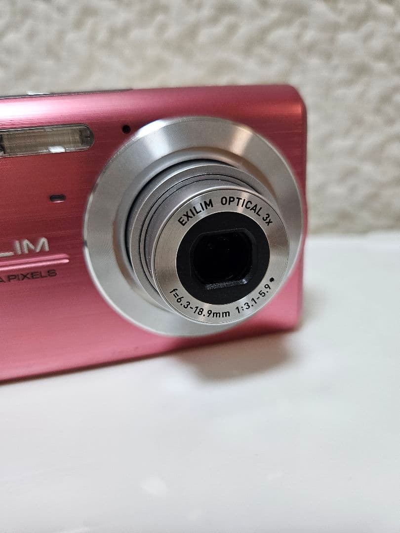 CASIO カメラ　エクシリム　EX-Z75 ピンク　コンデジ　動作品