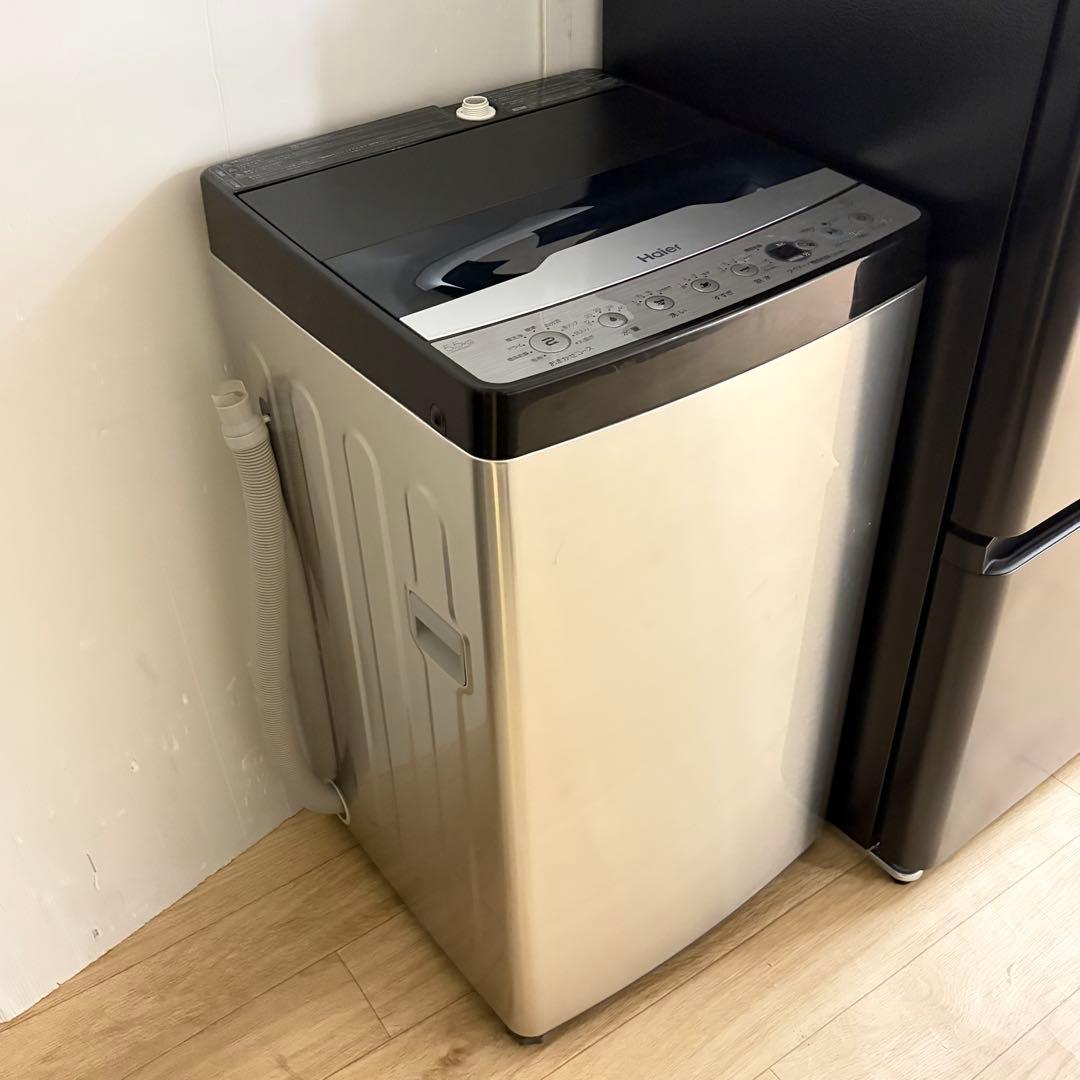 高年式ブラックシルバー1人暮らし家電セット❗️大阪、大阪近郊配送と設置無料o