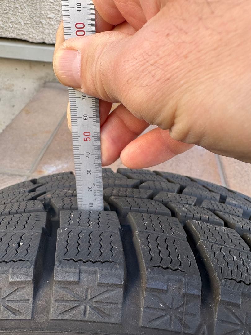 ヴォクシー、ノア、スタッドレス