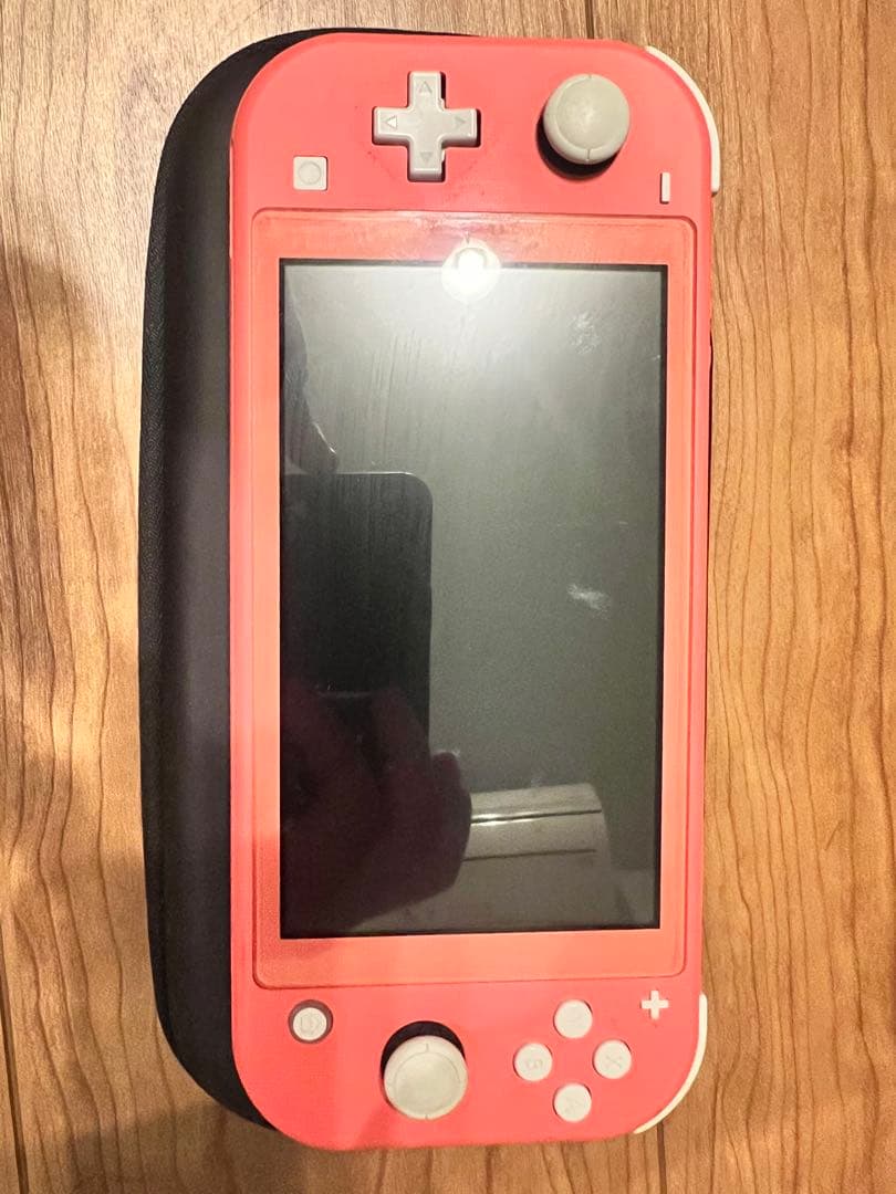 Switchライト本体　ポケットモンスターバイオレットのカセットとケース付き