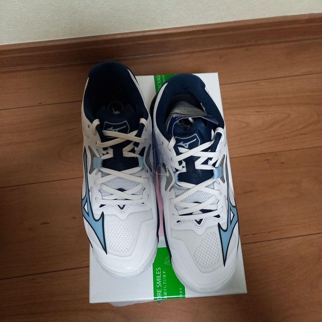 Mizuno Wave Lightning Z8 バレーボールシューズ 25.5
