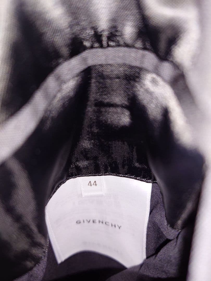 r*e様 GIVENCHY テクスチャードウールテーラードジャケット