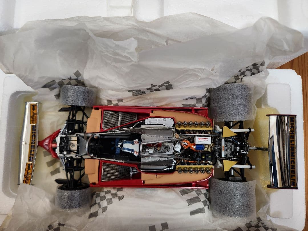 エグゾト 1/18 ミニカー/フェラーリ312T4