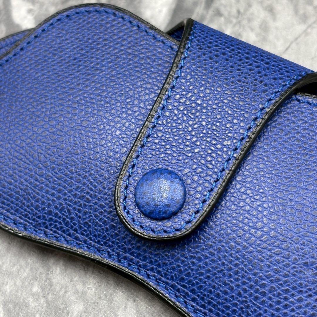 極美品✨ヴァレクストラ　メガネケース