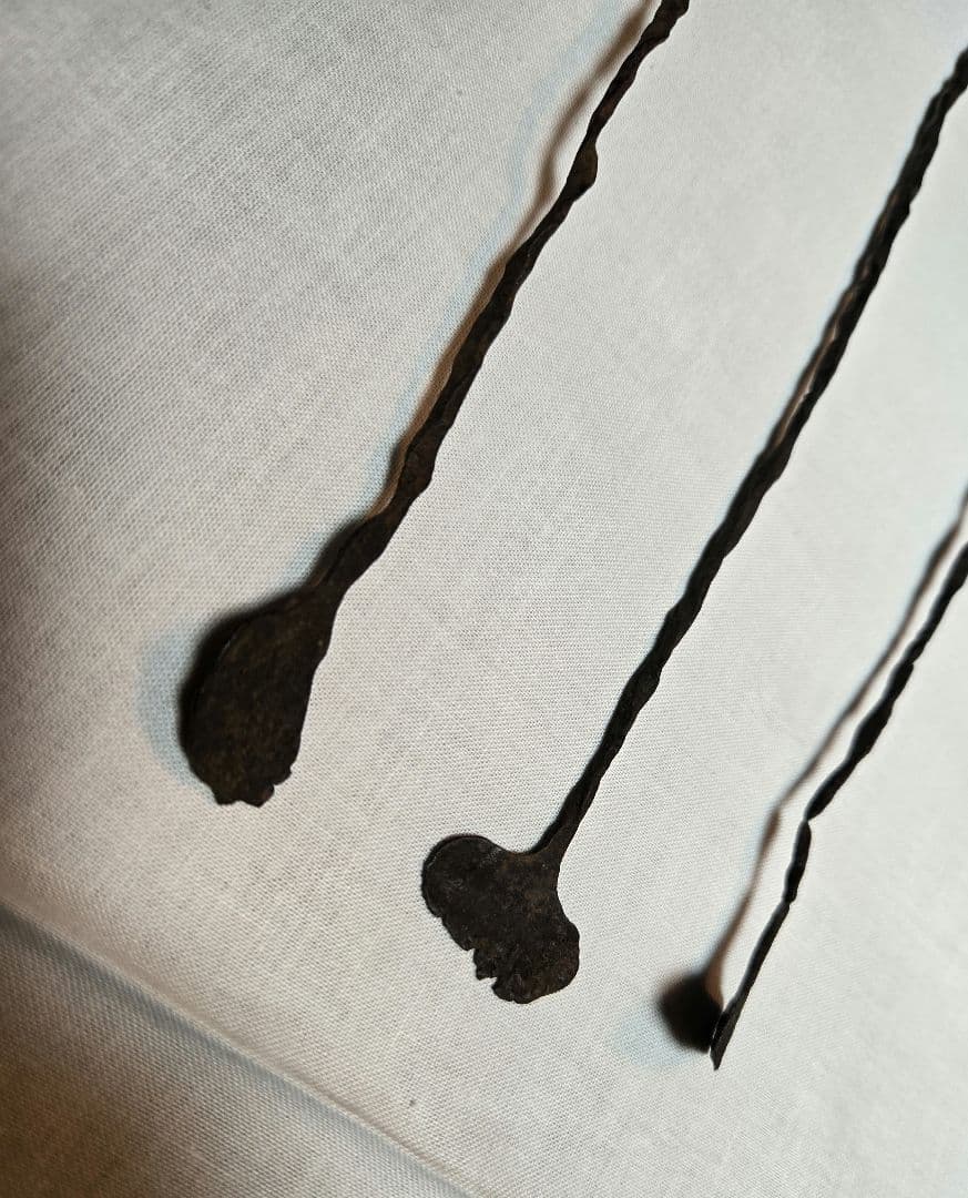 相場よりお安いと思います！キシ族貨幣3本セット　西アフリカ　キシペニー