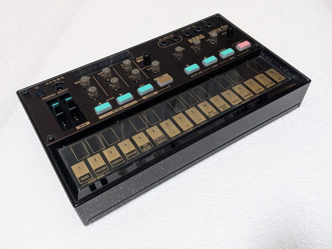 KORG VOLCA FM2 FMシンセサイザー ACアダプター付き 美品