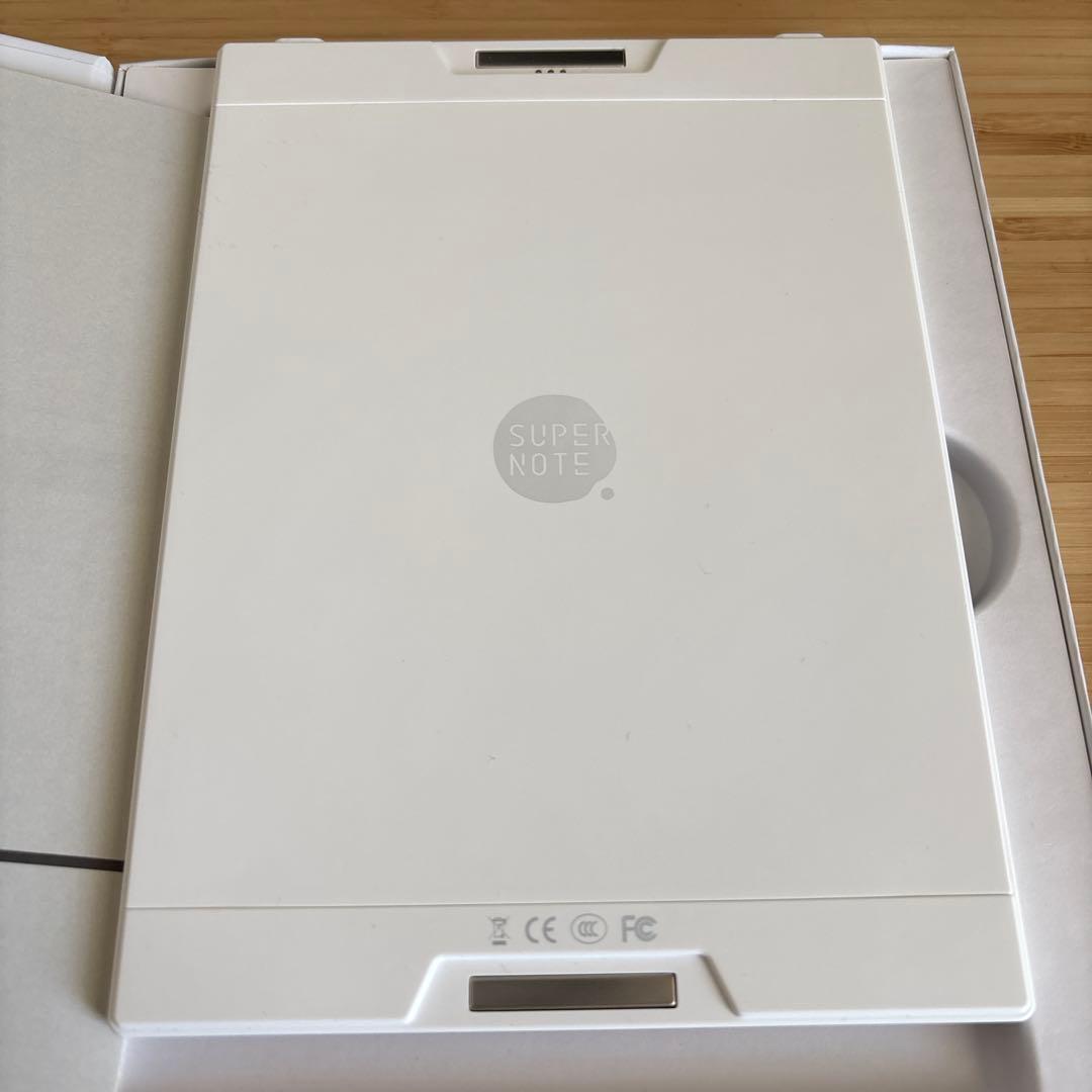 Supernote Nomad（ホワイト）