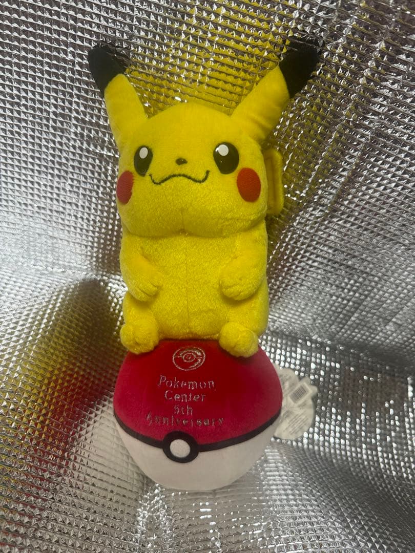 ポケモンセンター 5th 5周年 ピカチュウ ぬいぐるみ