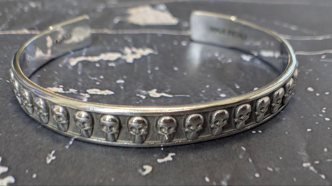 ②【Maid in italy】アレキサンダーマックイーン シルバー バングル