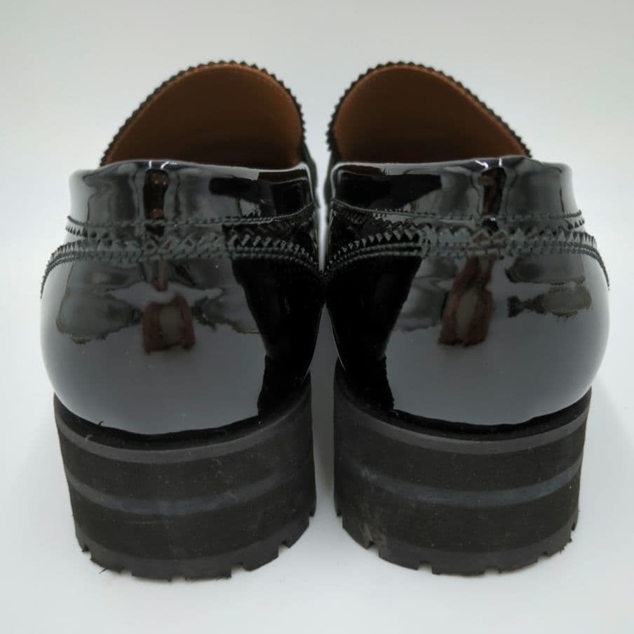 美品　未使用に近い　Pertini ペルティニ　エナメル　厚底　ローファー　37