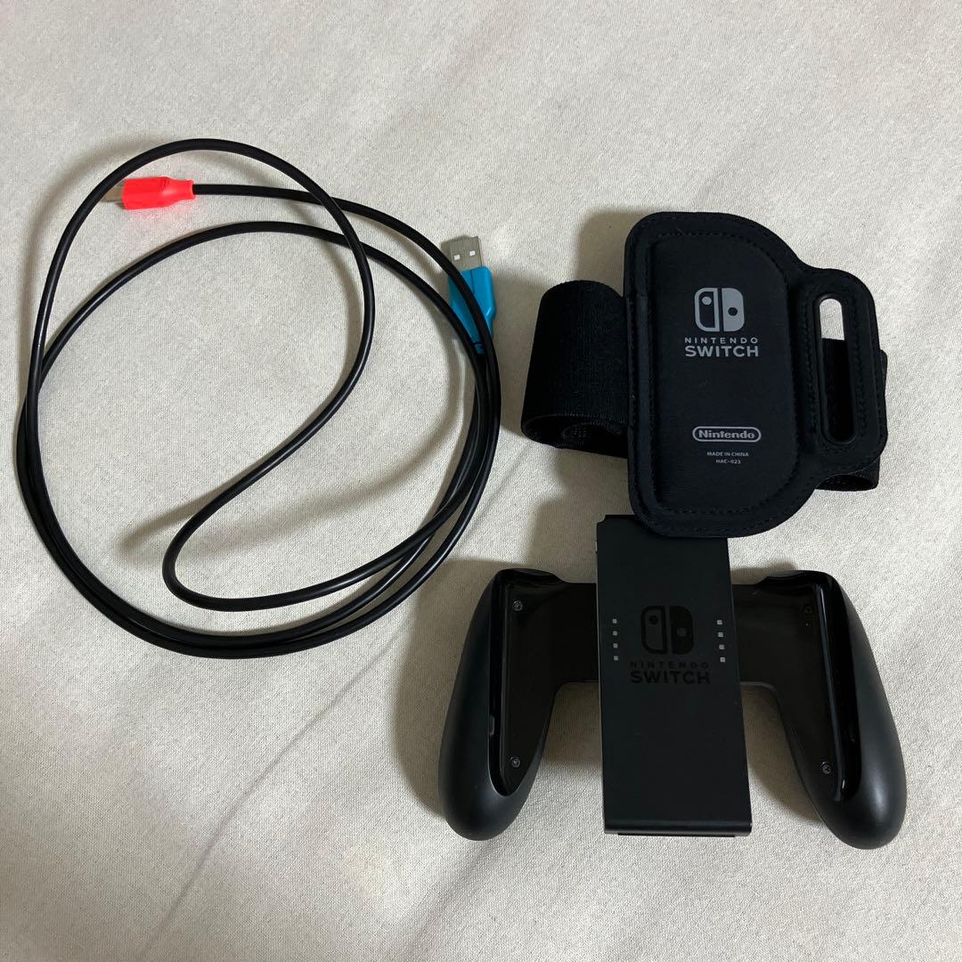 Nintendo Switch 本体 青 赤 緑 付属品付き