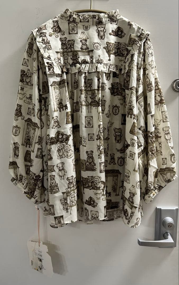 新品未使用　yukiemon ブラウス　ベア部屋柄　3Lサイズ