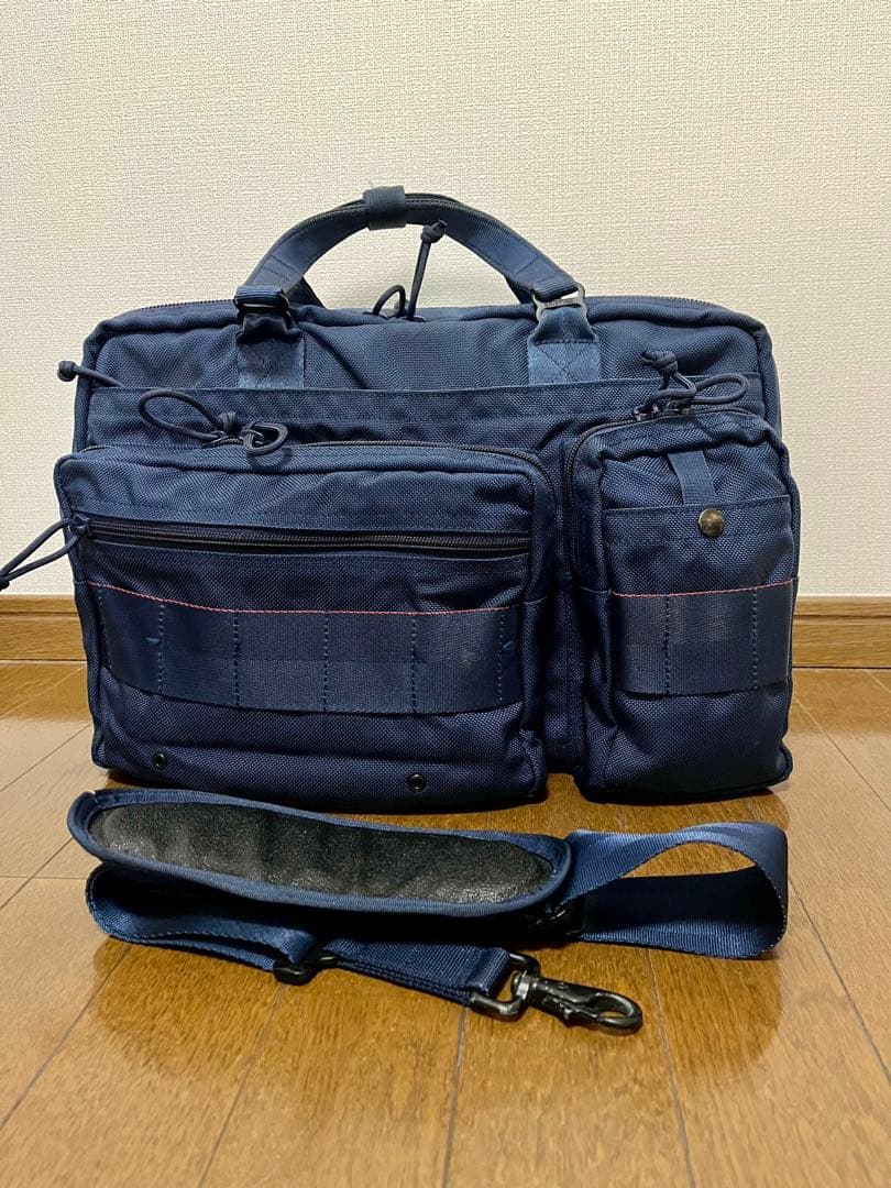 ビームスプラス BRIEFING 別注 NEO B4 LINER