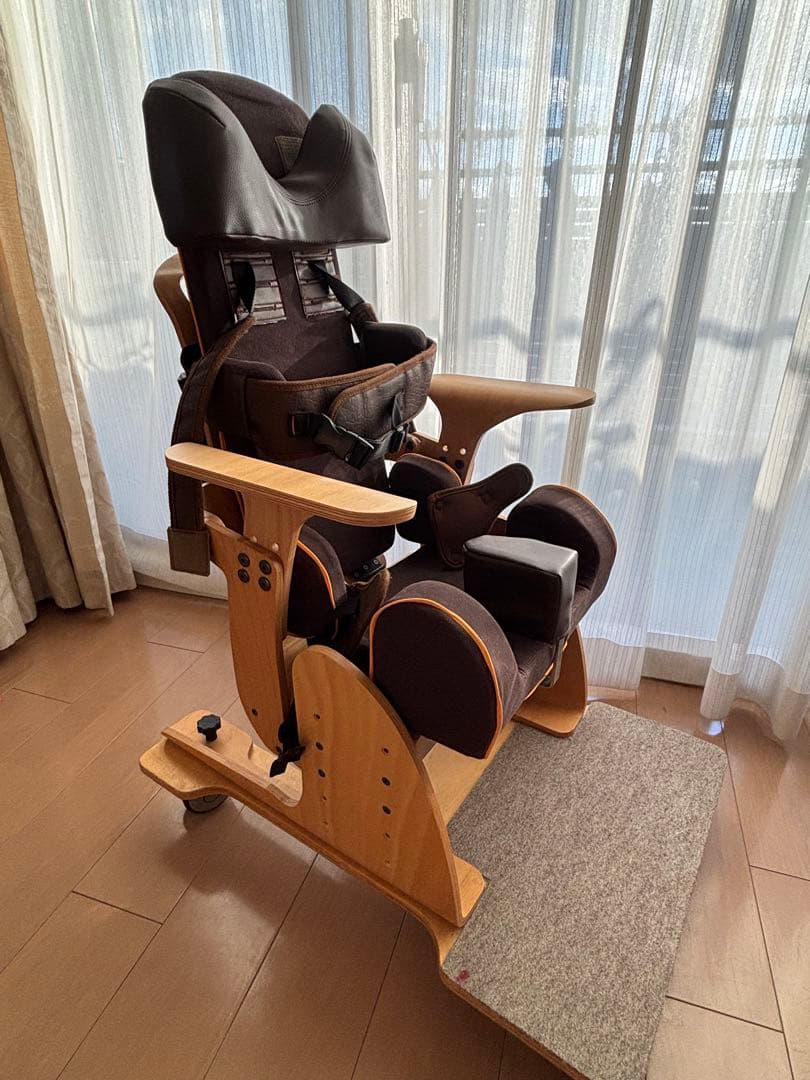 座位保持椅子　Jフィット