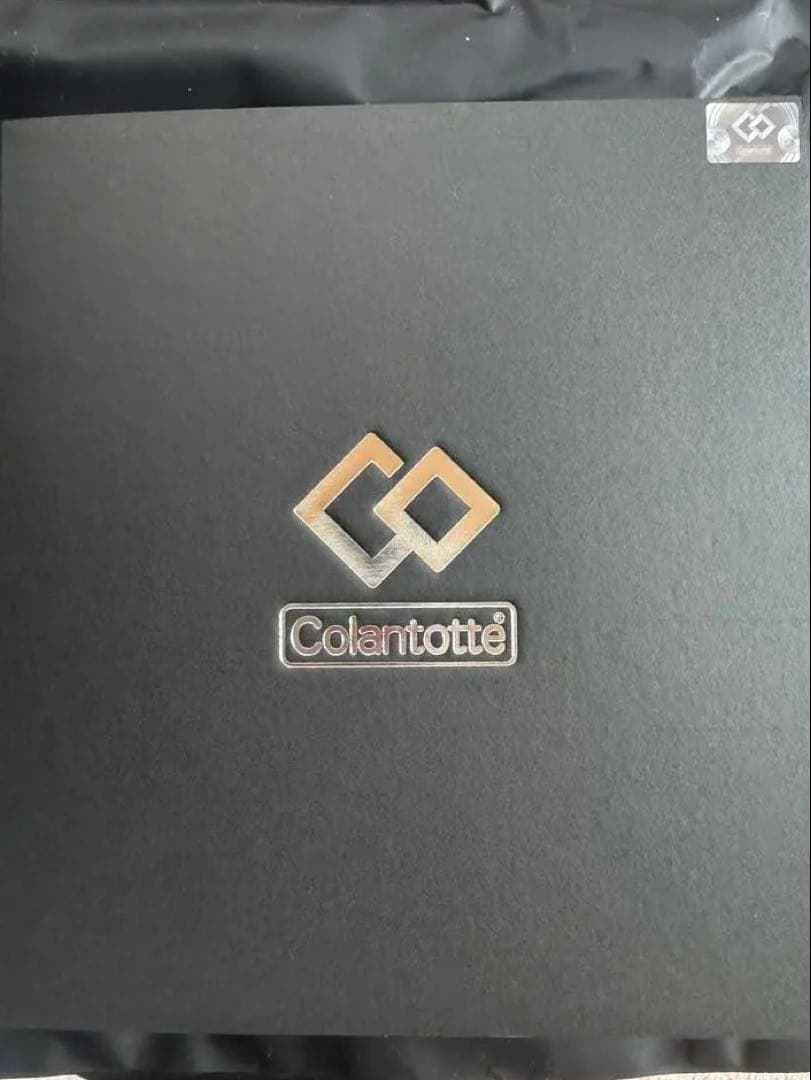 コラントッテ　マットブラック　トップ